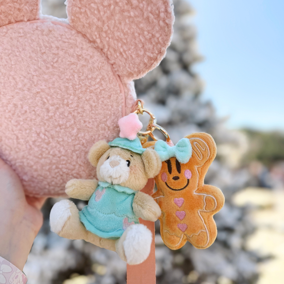 BUNDLE/ festive cuties surprise plush bag charms