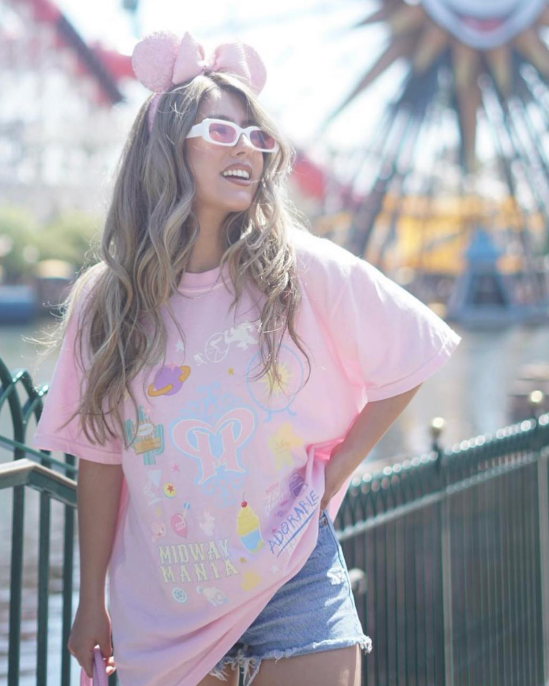 PIER TEE
