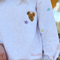Signature Celebrate embroidered crew